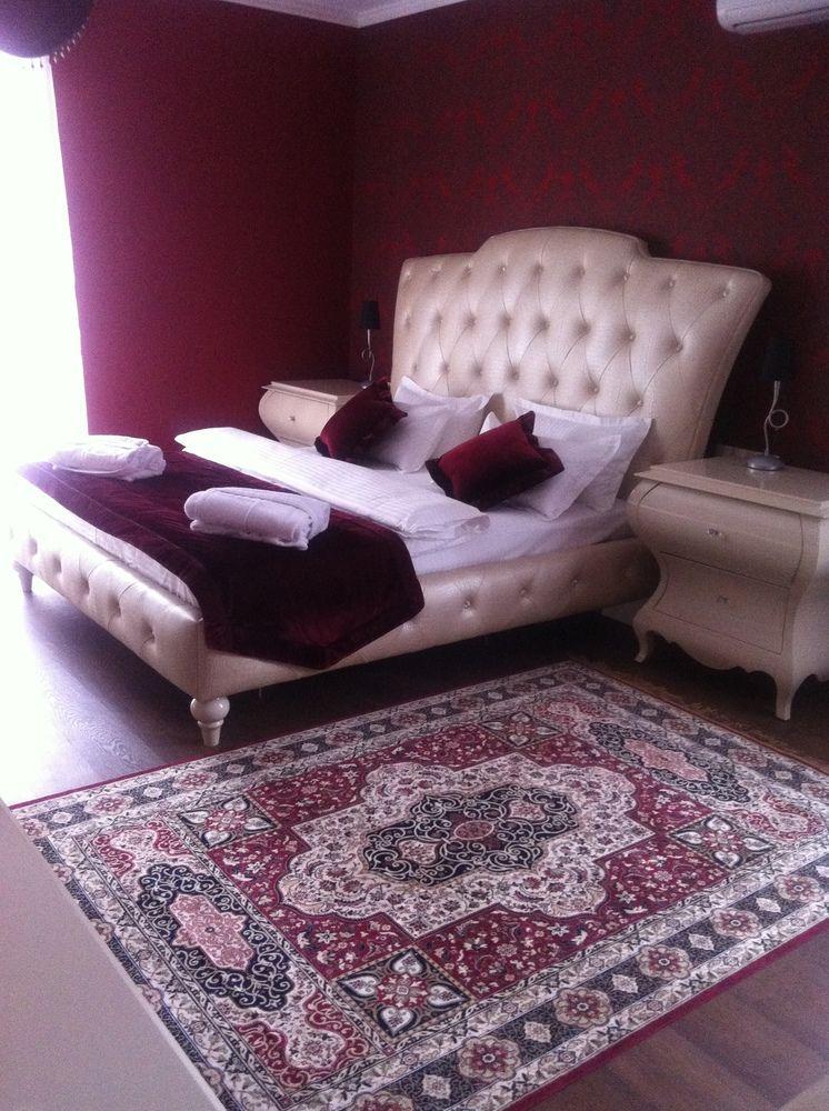 Resident Hotel Delux Almaty Extérieur photo